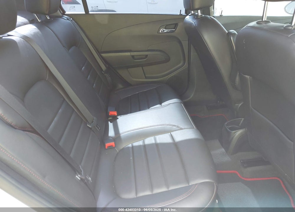 2015 CHEVROLET SONIC VIN: 1G1JG5SBXF4121804