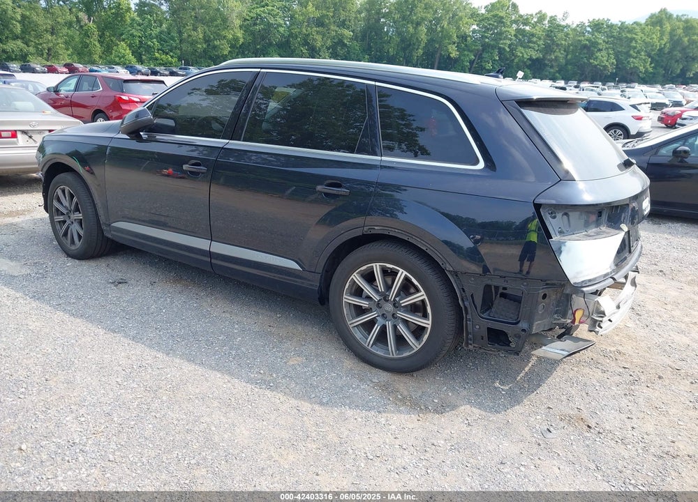 2017 AUDI Q7 VIN: WA1LAAF78HD024548