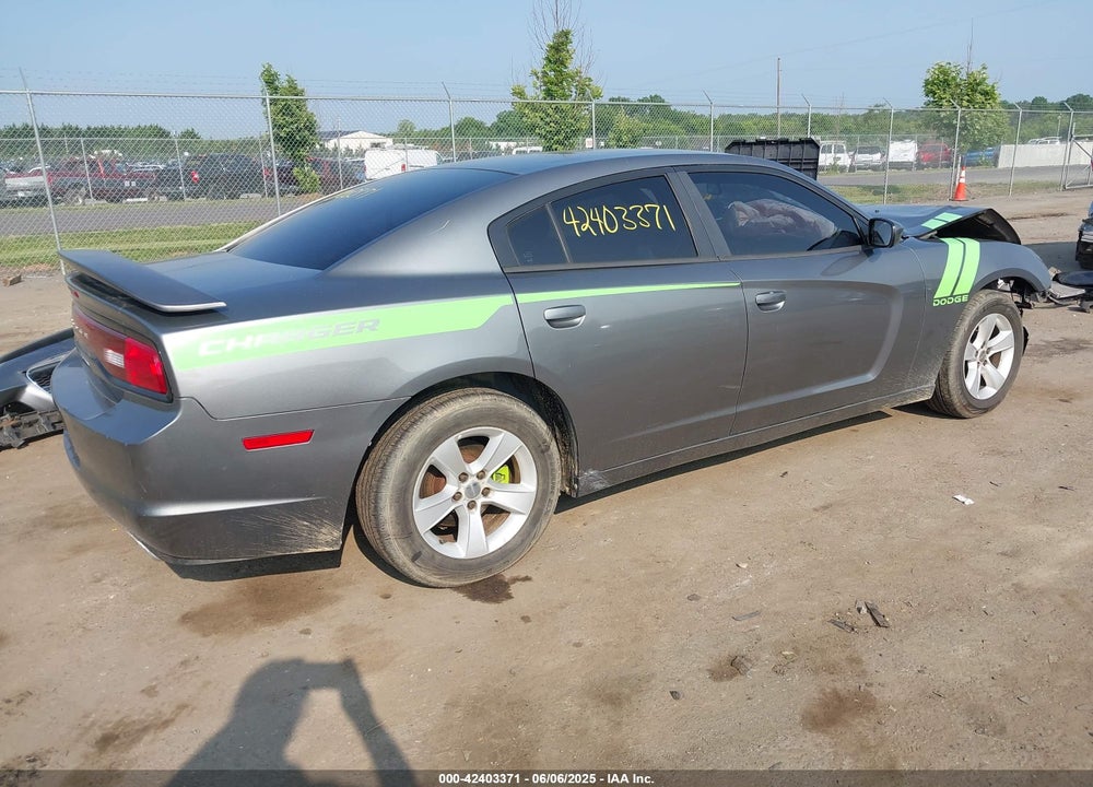 2011 DODGE CHARGER VIN: 2B3CL3CG5BH588590