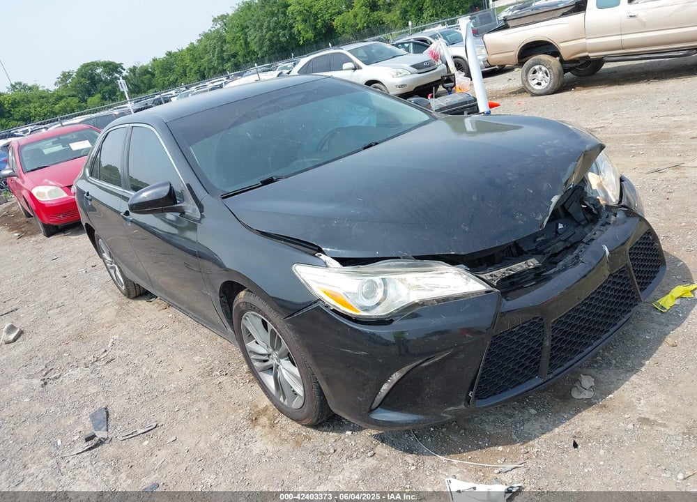 2015 TOYOTA CAMRY SE VIN: 4T1BF1FK1FU889524