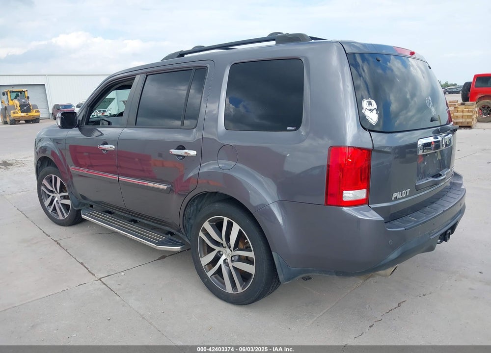 2014 HONDA PILOT TOURING VIN: 5FNYF4H98EB007217