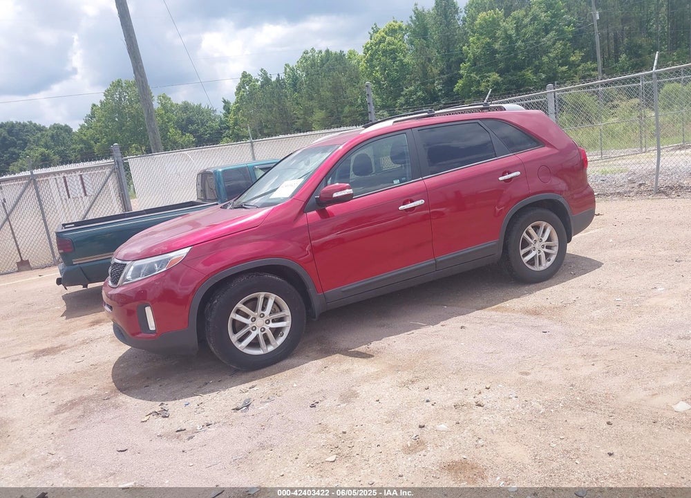 2014 KIA SORENTO LX VIN: 5XYKT3A62EG511747