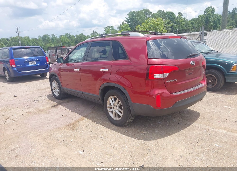 2014 KIA SORENTO LX VIN: 5XYKT3A62EG511747