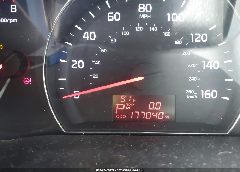 2014 KIA SORENTO LX VIN: 5XYKT3A62EG511747