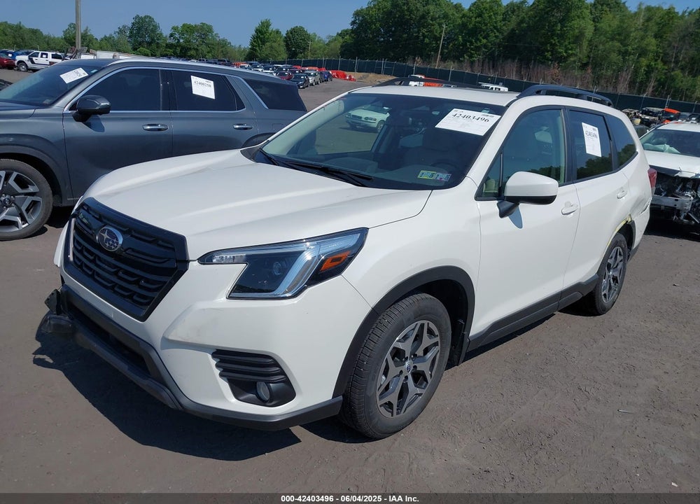 2022 SUBARU FORESTER VIN: JF2SKAEC2NH440274