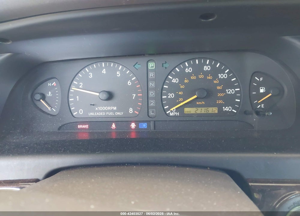 1998 TOYOTA AVALON VIN: 4T1BF18B2WU277863