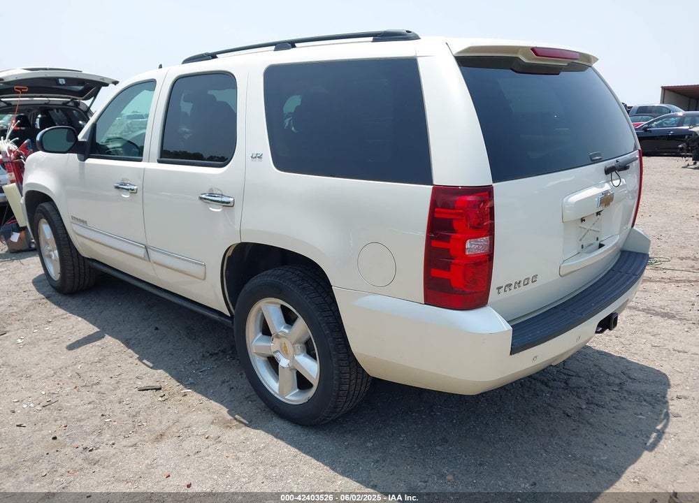 2008 CHEVROLET TAHOE LTZ VIN: 1GNFC13J38R248270