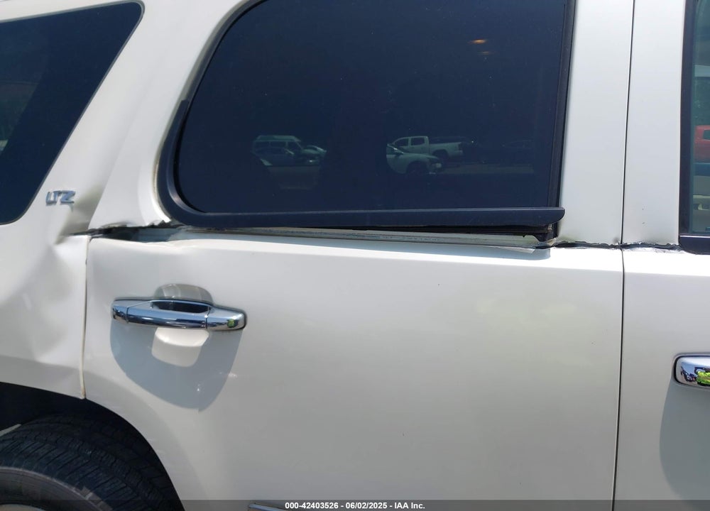 2008 CHEVROLET TAHOE LTZ VIN: 1GNFC13J38R248270