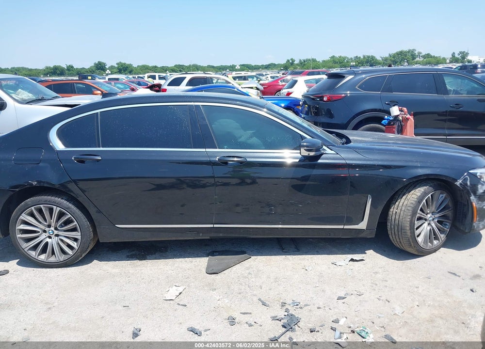 2021 BMW 7 SERIES VIN: WBA7U2C05MCF83437