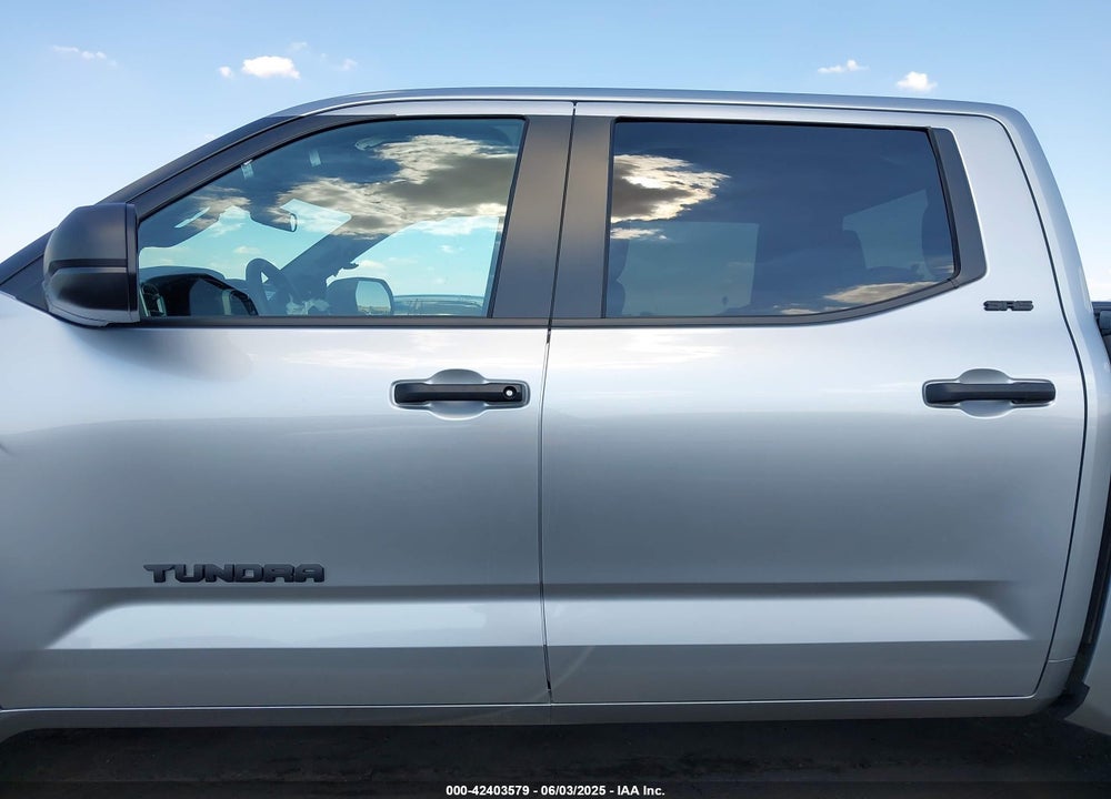 2025 TOYOTA TUNDRA SR5 4WD VIN: 5TFLA5DB5SX297358
