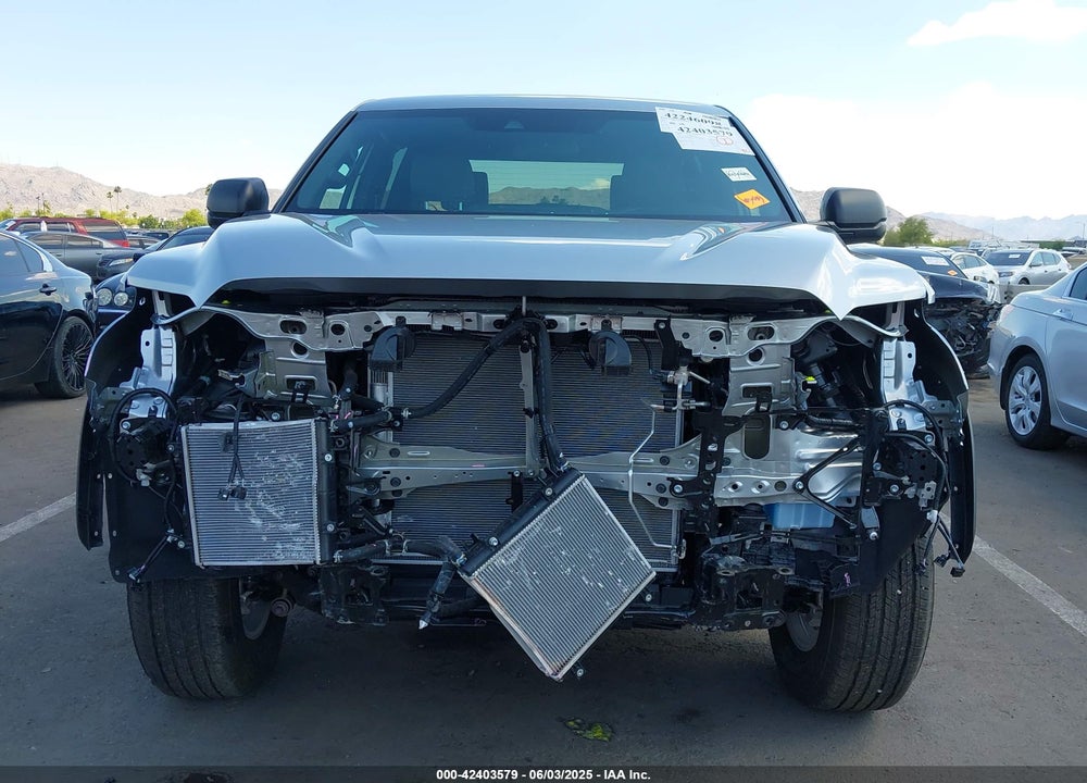 2025 TOYOTA TUNDRA SR5 4WD VIN: 5TFLA5DB5SX297358