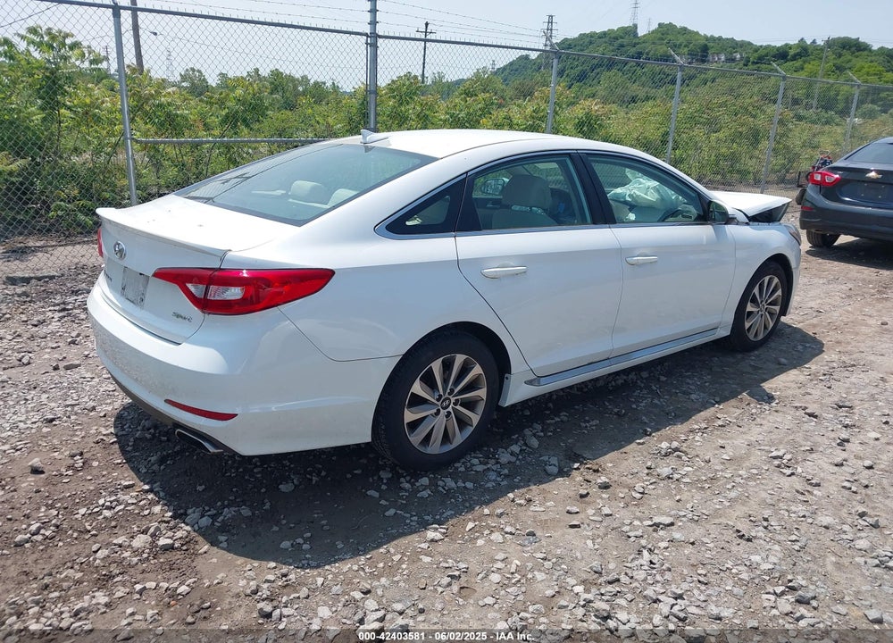 2015 HYUNDAI SONATA VIN: 5NPE34AFXFH032702