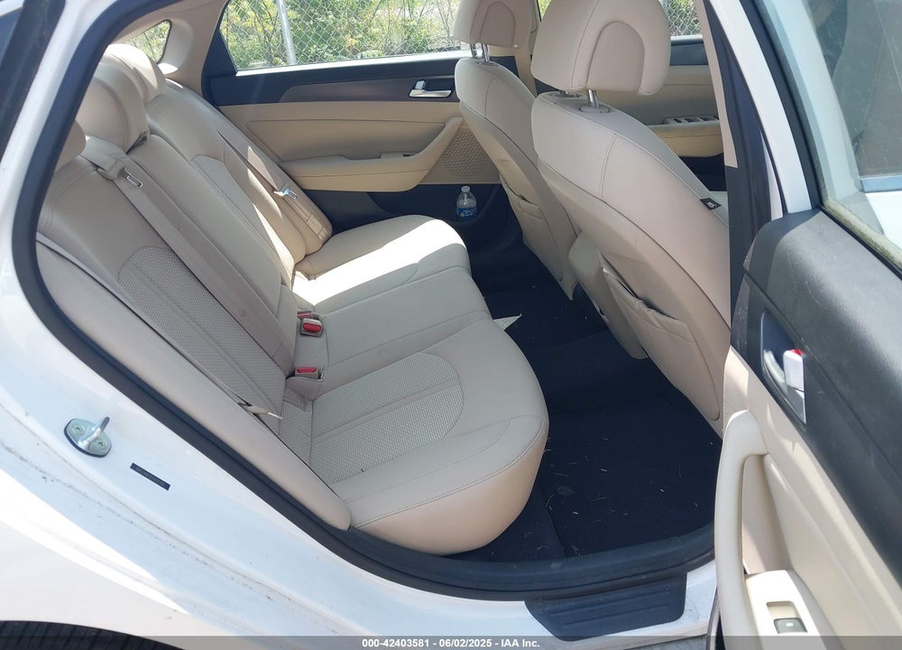 2015 HYUNDAI SONATA VIN: 5NPE34AFXFH032702
