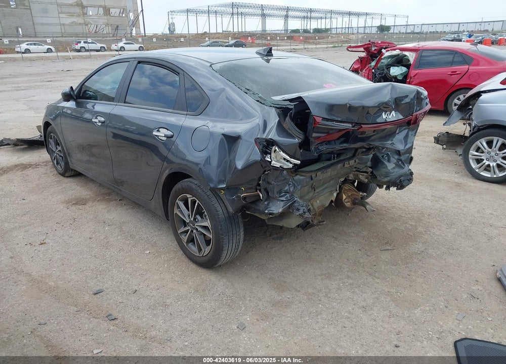 2024 KIA FORTE VIN: 3KPF24AD9RE796071