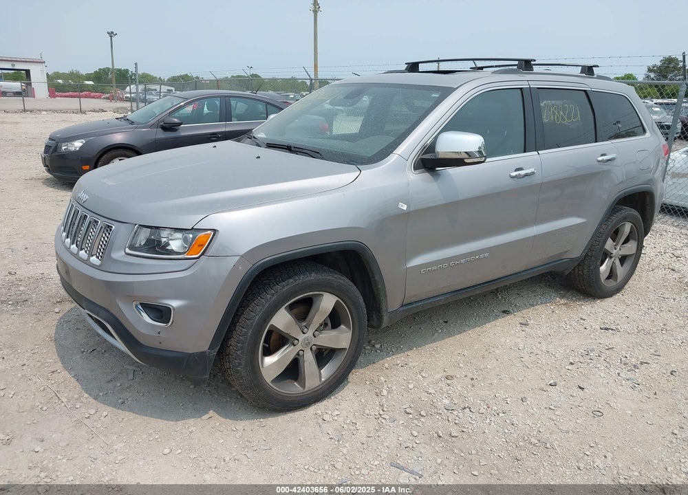 2015 JEEP GRAND CHEROKEE VIN: 1C4RJFBG5FC924975