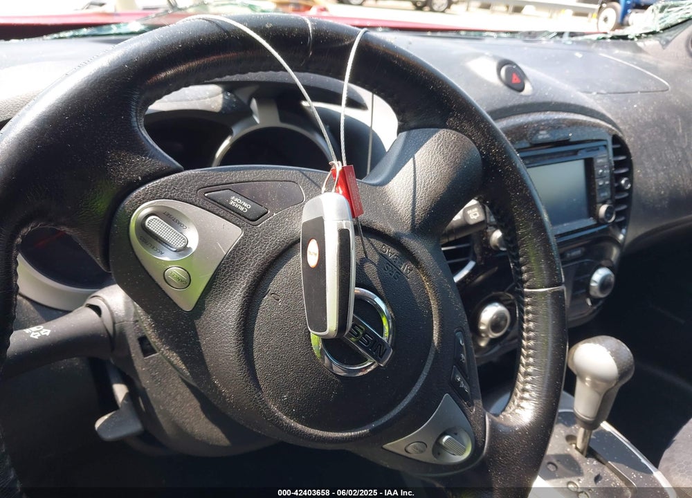 2014 NISSAN JUKE VIN: JN8AF5MR2ET452681