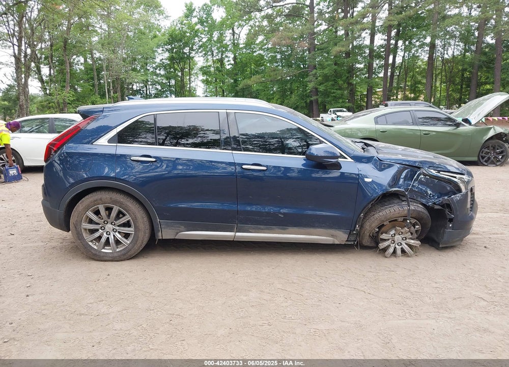 2019 CADILLAC XT4 VIN: 1GYFZCR46KF163883