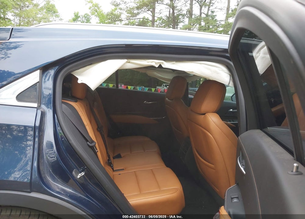 2019 CADILLAC XT4 VIN: 1GYFZCR46KF163883
