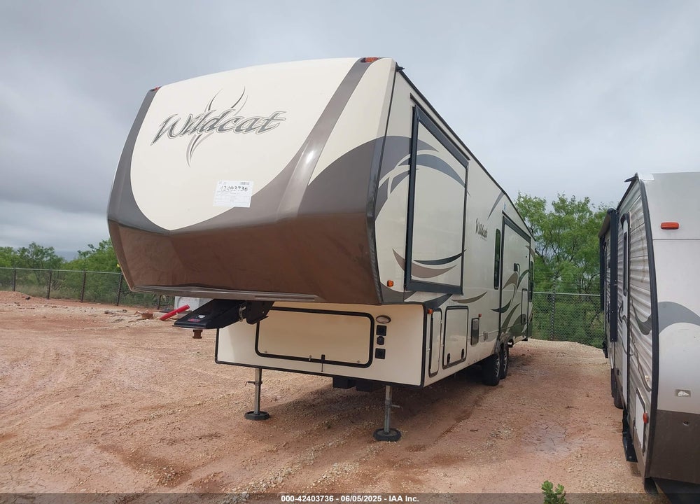 2017 FOREST RIVER WILDCAT 5TH WHEEL TRAVEL TRA VIN: 5ZT3WCXB1HG001115