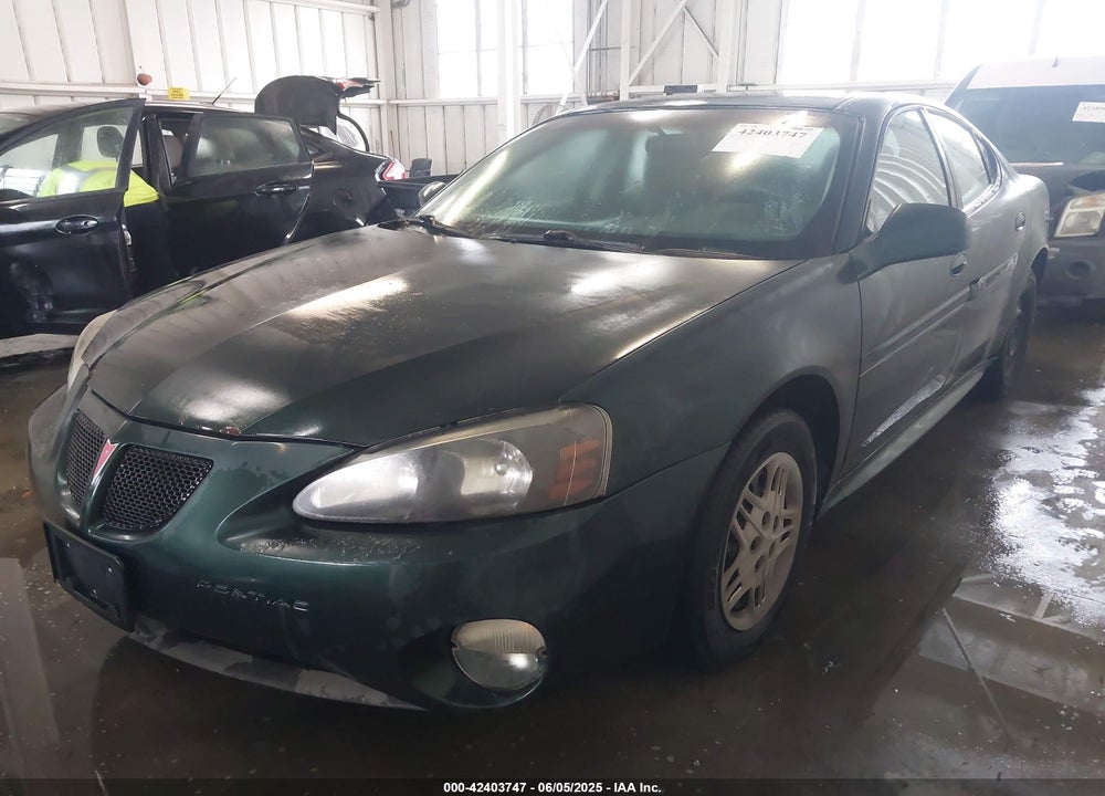 2004 PONTIAC GRAND PRIX GT1 VIN: 2G2WP522841121567