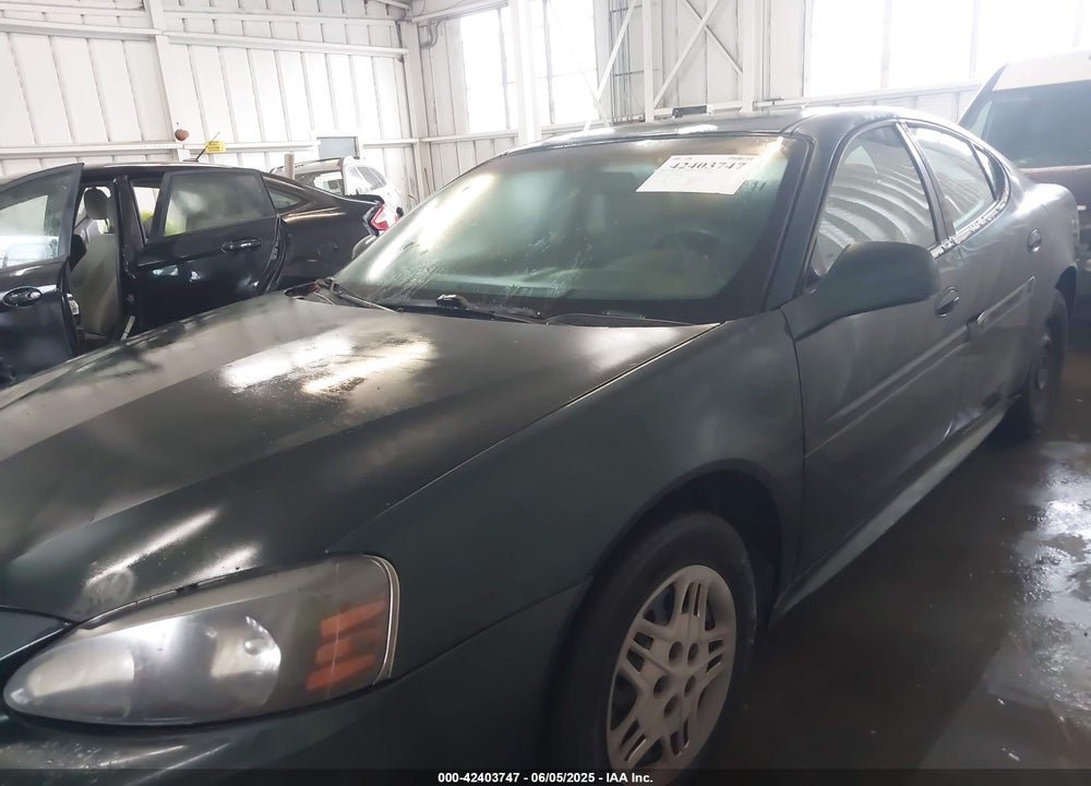 2004 PONTIAC GRAND PRIX GT1 VIN: 2G2WP522841121567