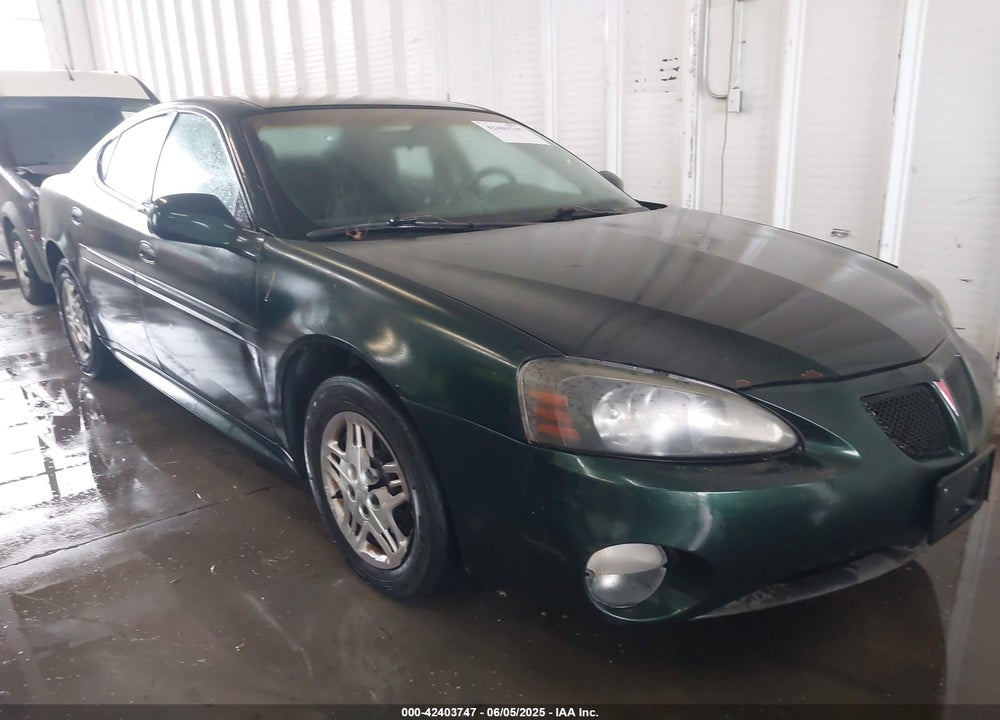 2004 PONTIAC GRAND PRIX GT1 VIN: 2G2WP522841121567