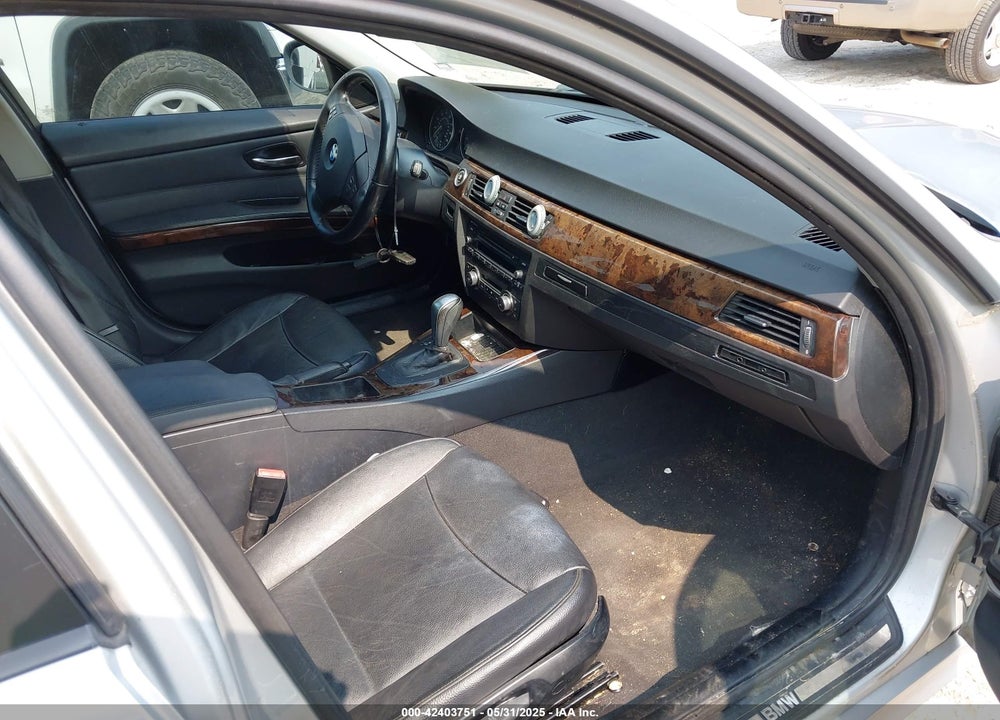 2011 BMW 328I VIN: WBAPH7G57BNN06011