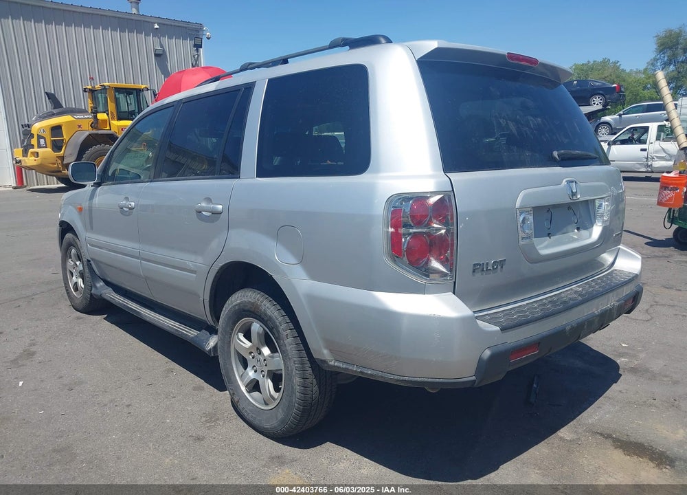 2007 HONDA PILOT VIN: 2HKYF18667H516800