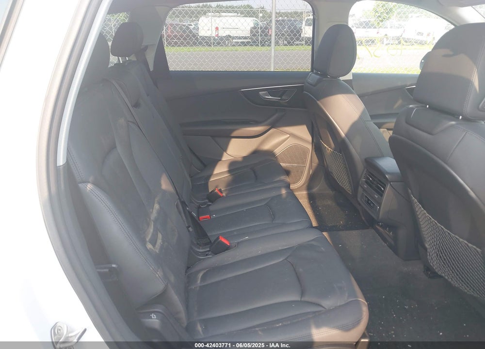 2022 AUDI Q7 VIN: WA1LJBF70ND014081