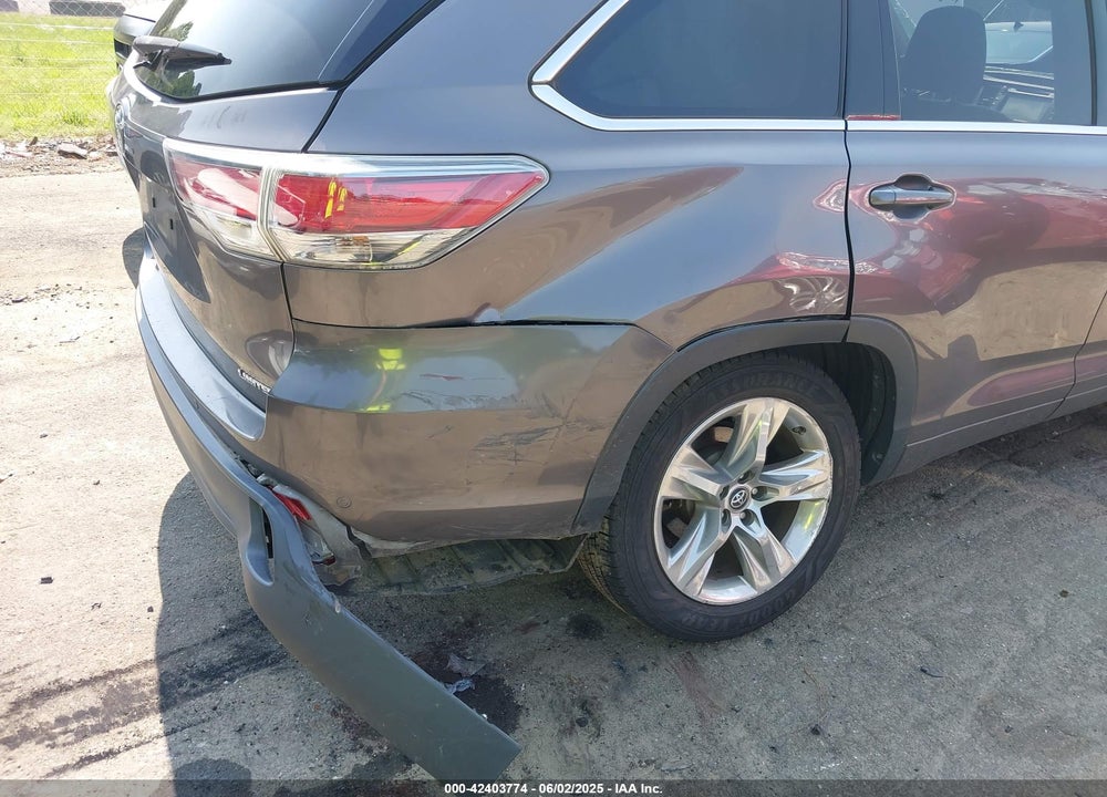 2016 TOYOTA HIGHLANDER VIN: 5TDYKRFH4GS153874