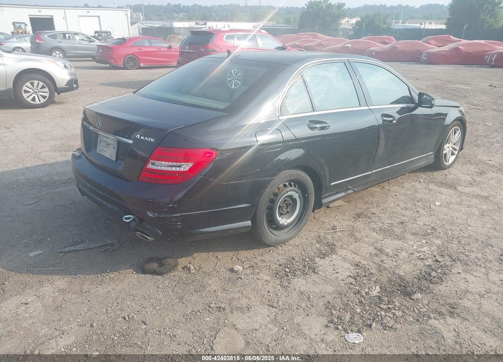 2013 MERCEDES-BENZ C 300 LUXURY 4MATIC/SPORT 4MATIC VIN: WDDGF8AB7DR287761