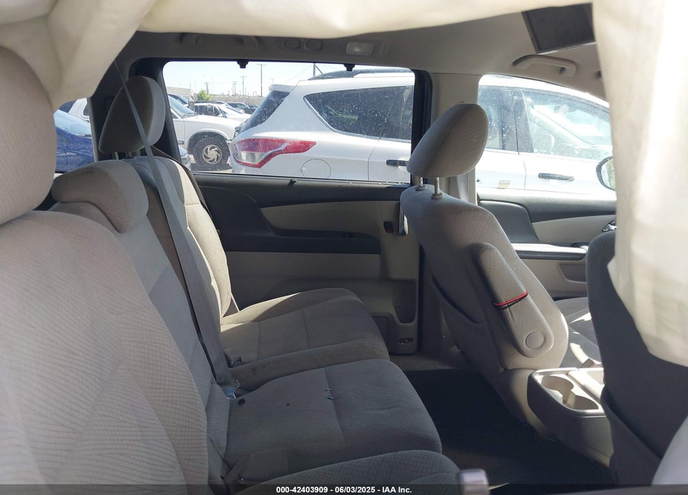 2016 HONDA ODYSSEY SE VIN: 5FNRL5H38GB103141