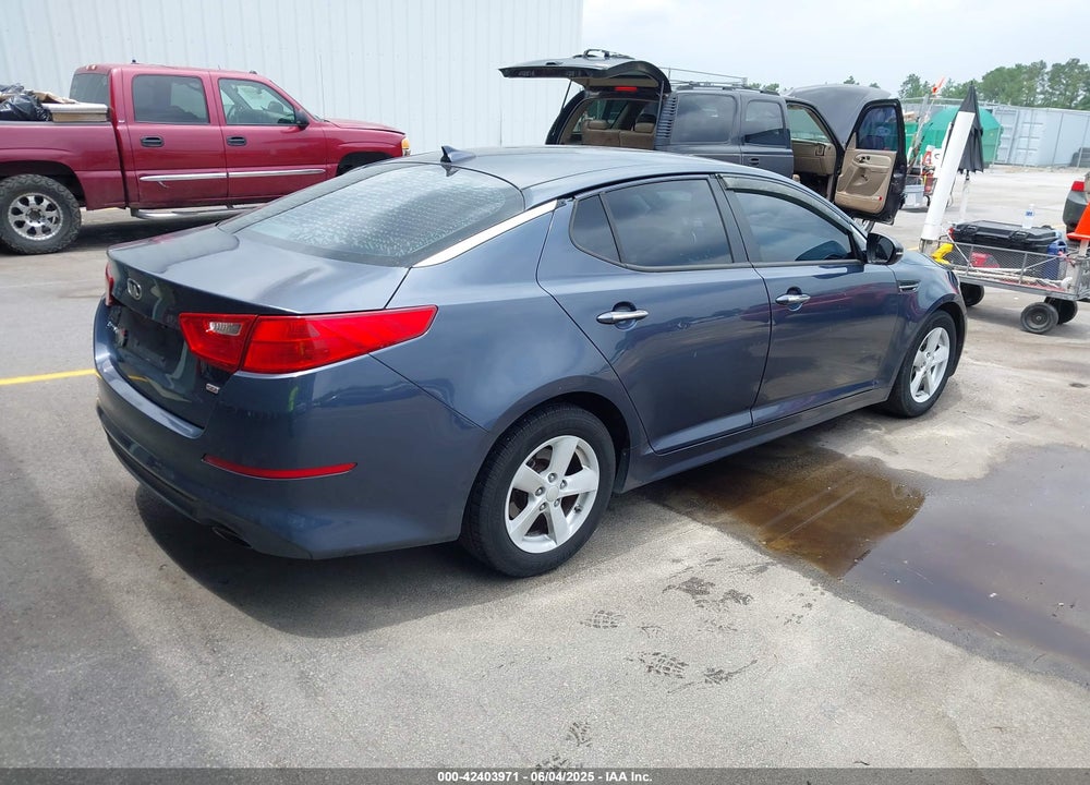 2015 KIA OPTIMA VIN: KNAGM4A70F5543976