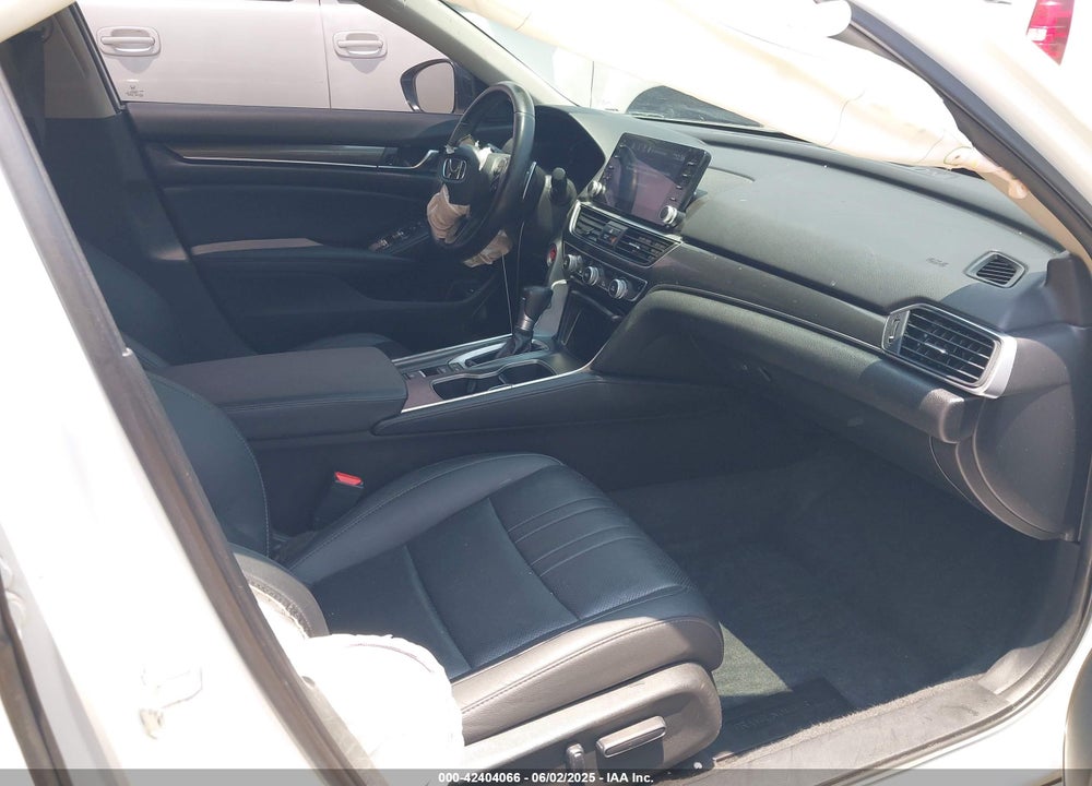 2021 HONDA ACCORD VIN: 1HGCV1F49MA036530
