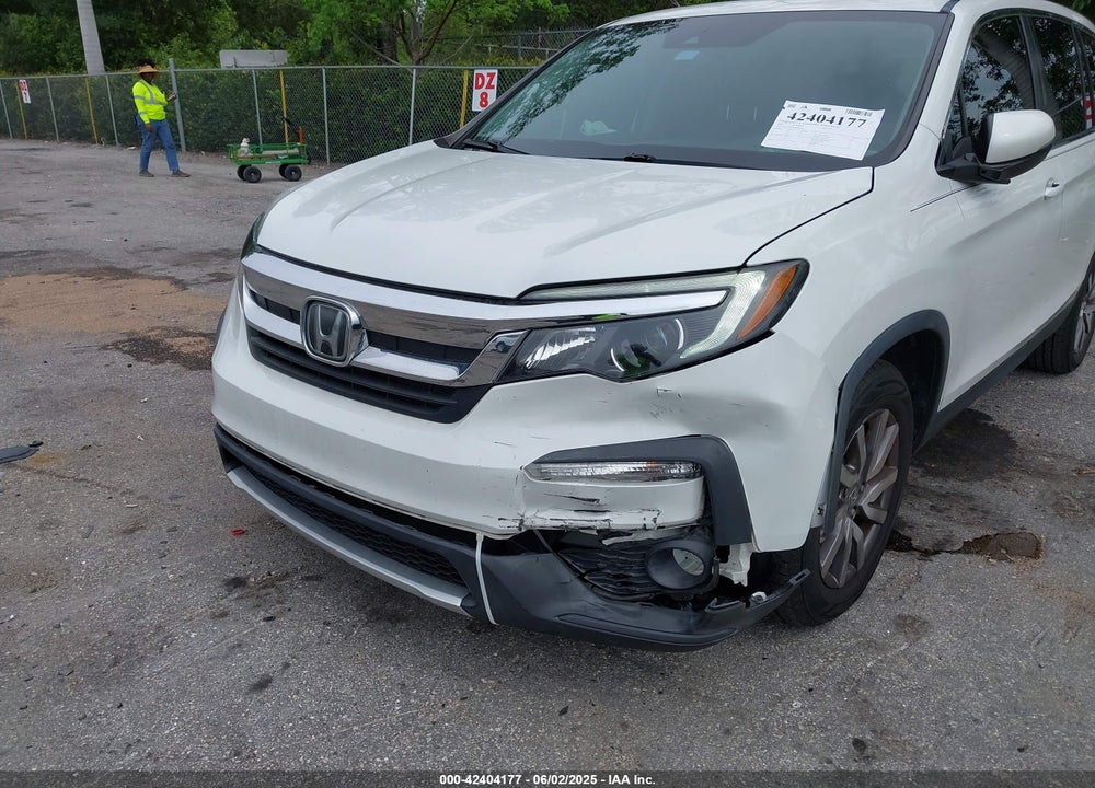 2021 HONDA PILOT VIN: 5FNYF5H58MB027498