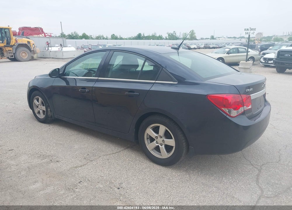 2014 CHEVROLET CRUZE 1LT AUTO VIN: 1G1PC5SB3E7242029
