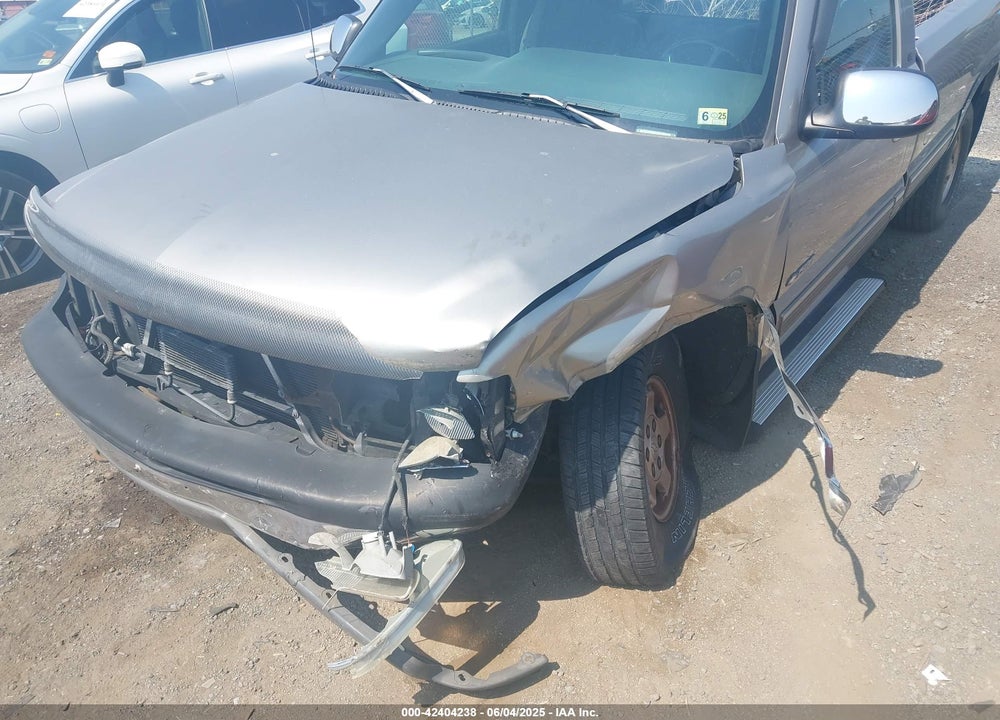 2000 CHEVROLET SILVERADO 1500 LS VIN: 1GCEK14T4YE213610