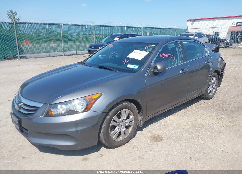 2011 HONDA ACCORD VIN: 1HGCP2F65BA135828