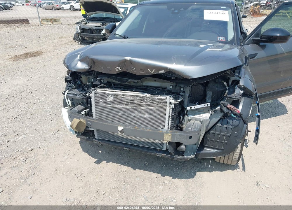 2019 LAND ROVER RANGE ROVER EVOQUE VIN: SALVP2RX7KH348131