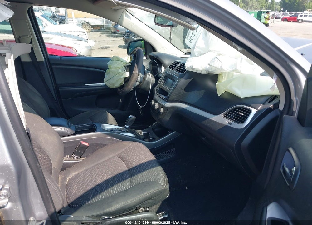 2018 DODGE JOURNEY SE VIN: 3C4PDCAB2JT532794