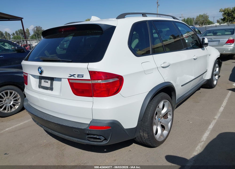 2008 BMW X5 VIN: 5UXFE835X8L161692