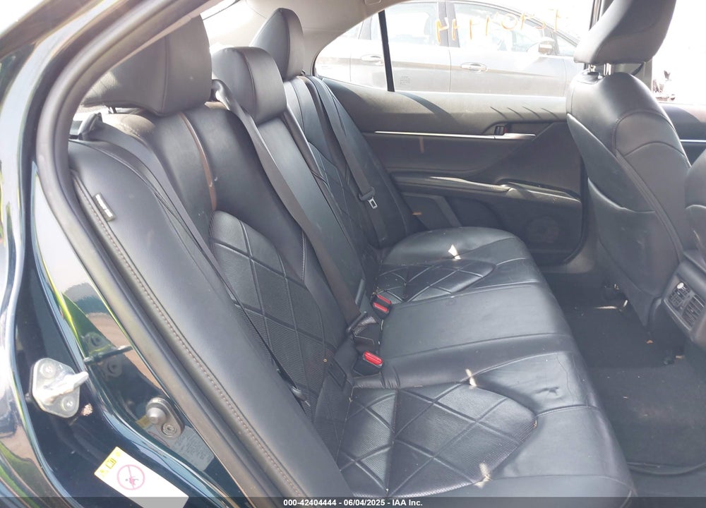 2018 TOYOTA CAMRY VIN: 4T1B11HK4JU511167
