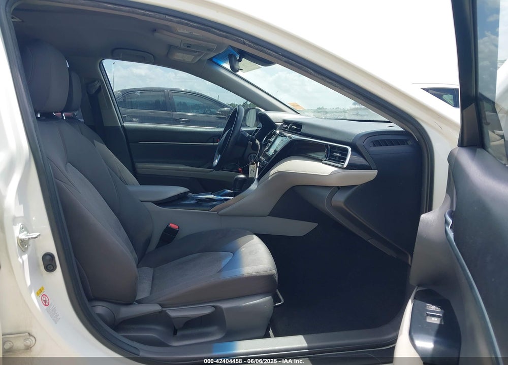 2018 TOYOTA CAMRY VIN: JTNB11HK8J3013351