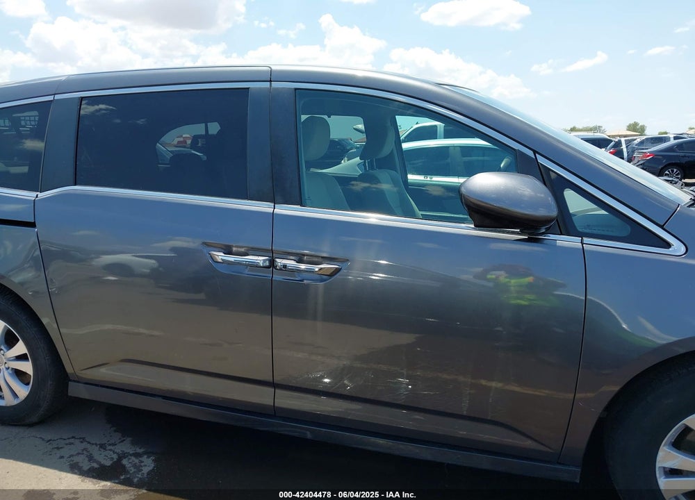 2016 HONDA ODYSSEY SE VIN: 5FNRL5H33GB158631