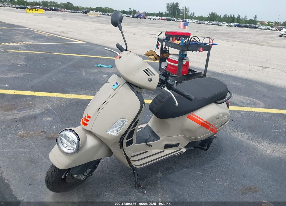 2024 VESPA GTS/SEI GIORNI 300 VIN: ZAPMD39M8R5400285