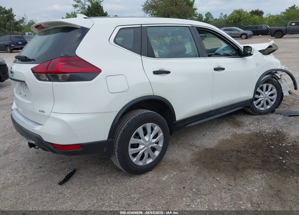 2018 NISSAN ROGUE VIN: 5N1AT2MVXJC831398