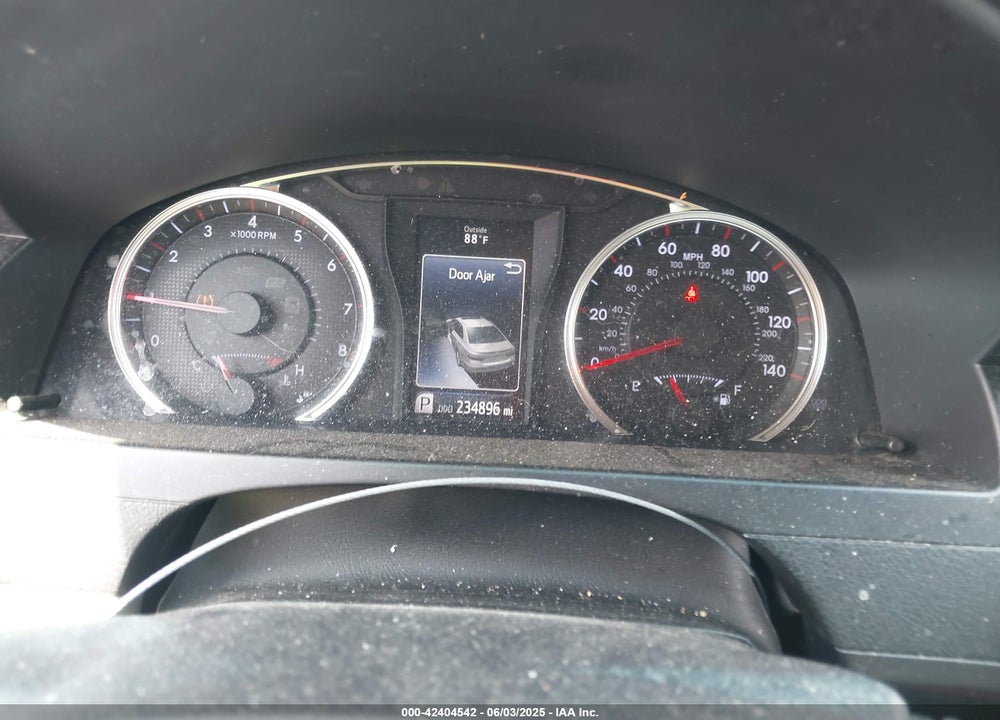 2015 TOYOTA CAMRY SE VIN: 4T1BF1FK9FU105820