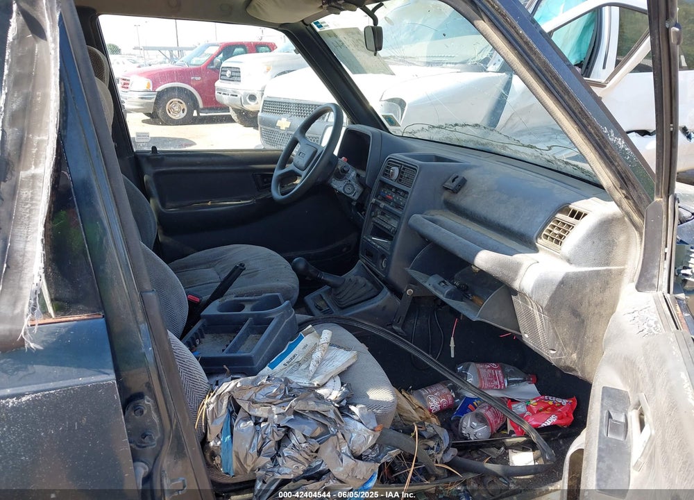 1994 SUZUKI SIDEKICK JX/JLX VIN: JS3TD03V0R4108666