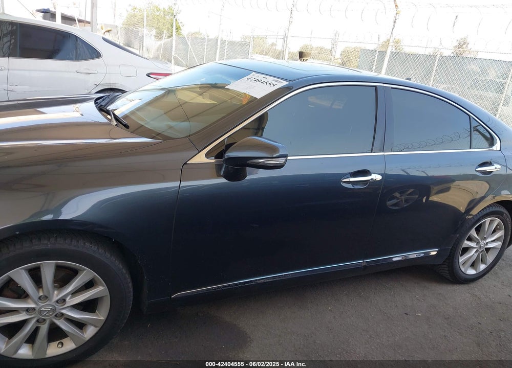 2011 LEXUS ES 350 VIN: JTHBK1EG7B2466139
