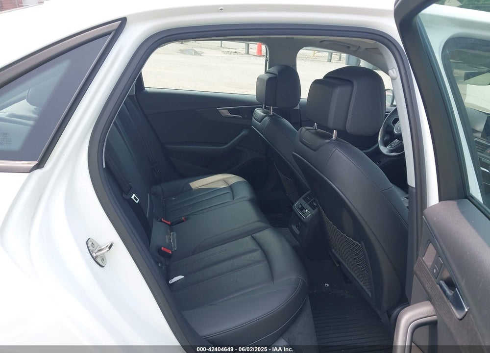 2017 AUDI A4 VIN: WAUANAF46HN056686